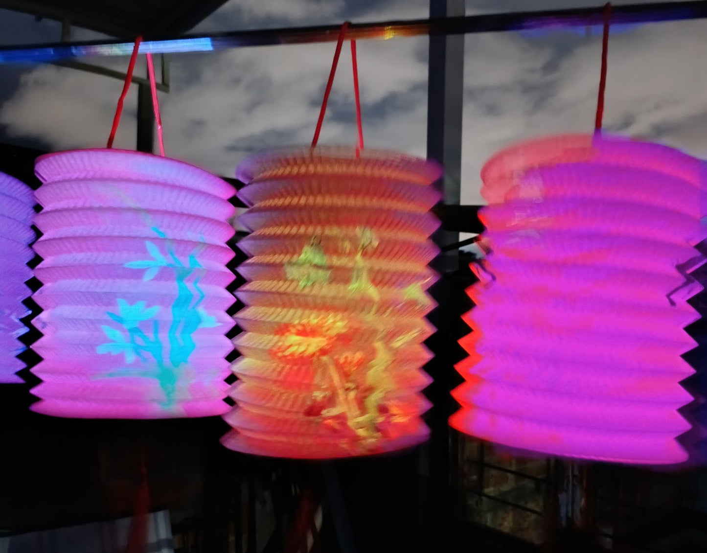 FAROL NAVDEÑO CON LUZ LED